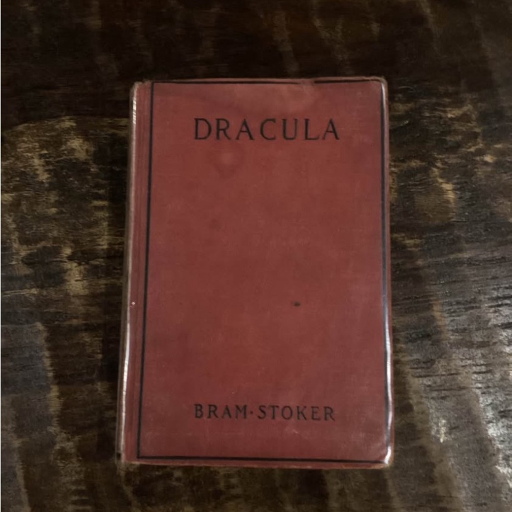 Vintage Grosset & Dunlap Dracula Book